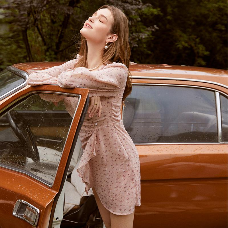Chic pink tiny flowers ruched women dress V - neck pearl button long - Bubble Girl