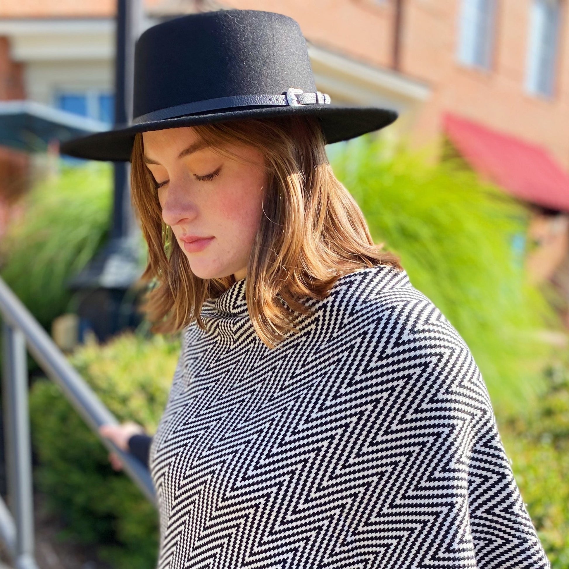 Montana Belted Hat - Bubble Girl